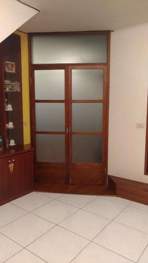 Zuoan Huati B&B Wujie Luaran gambar